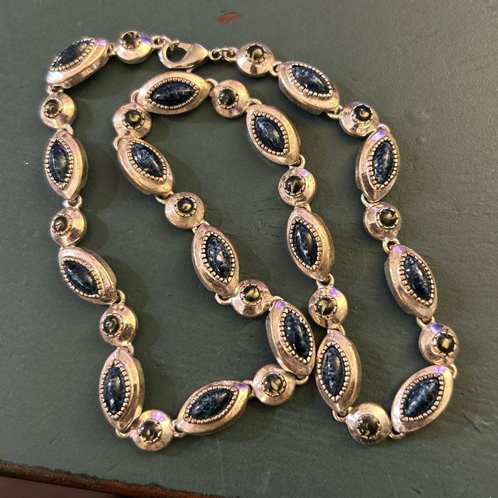 Elegant Silver and Blue Choker